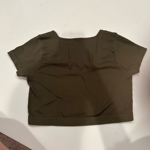 Ribbed Garage t-shirt - Picture 2 of 3